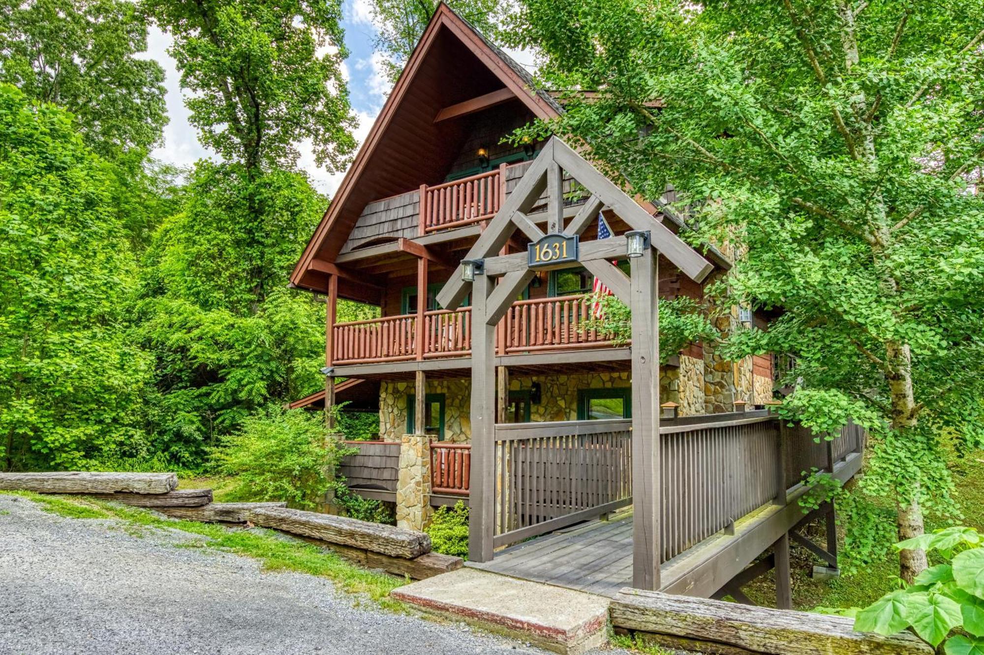 Bridgewood Cabin, Hot Tub, 1089 Of Free Attraction Tickets For Each Paid Day, Dollywood And More! 鸽子谷 外观 照片